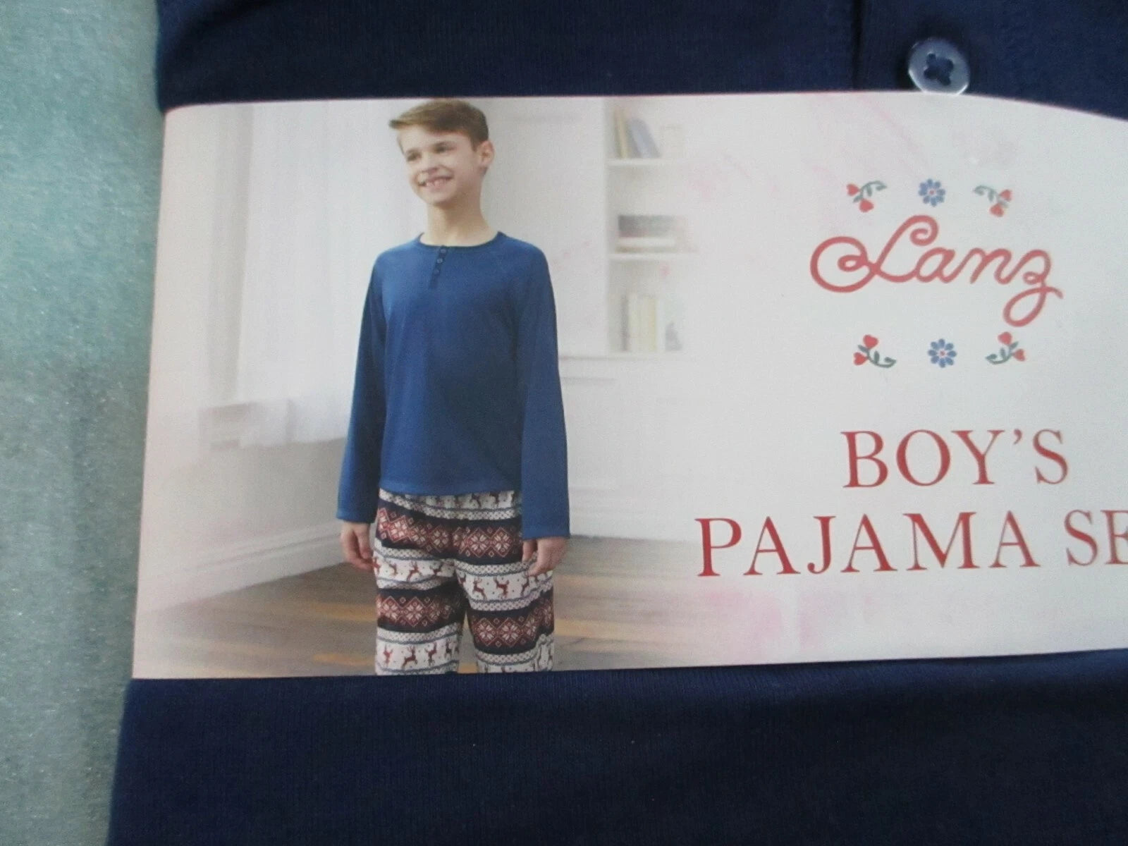 Lang BOY"S PAJAMA SET IVRYMULT Color Christmas Pajama Set - NEW