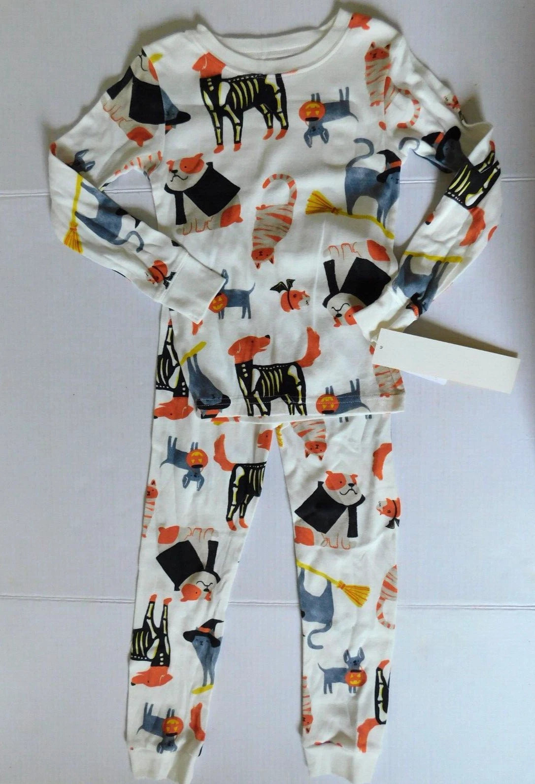 Girls Boys Pajama Set Size 4 4T Halloween Dog Skeletons Mummy Cats 2 Pc Pajamas