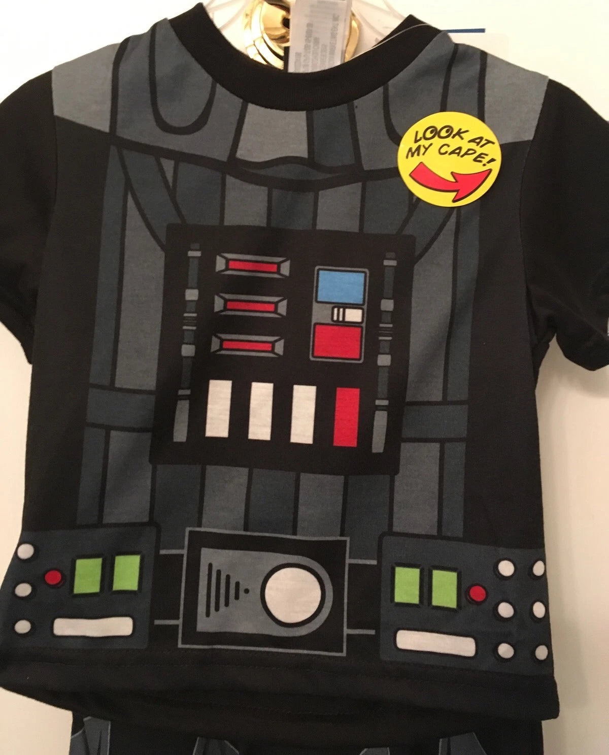 LITTLE BOY'S STAR WARS PAJAMA SET WITH DETACHABLE CAPE SIZES 2 & 4 AVAILABLE NWT