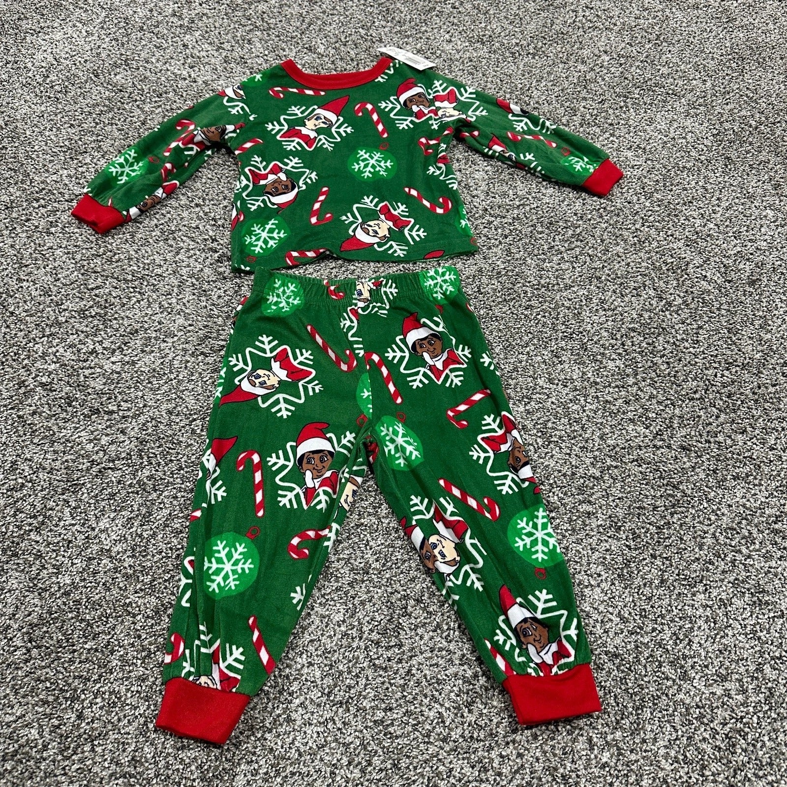 NWT Green Red ELF Christmas Holiday 2T Pajama Set