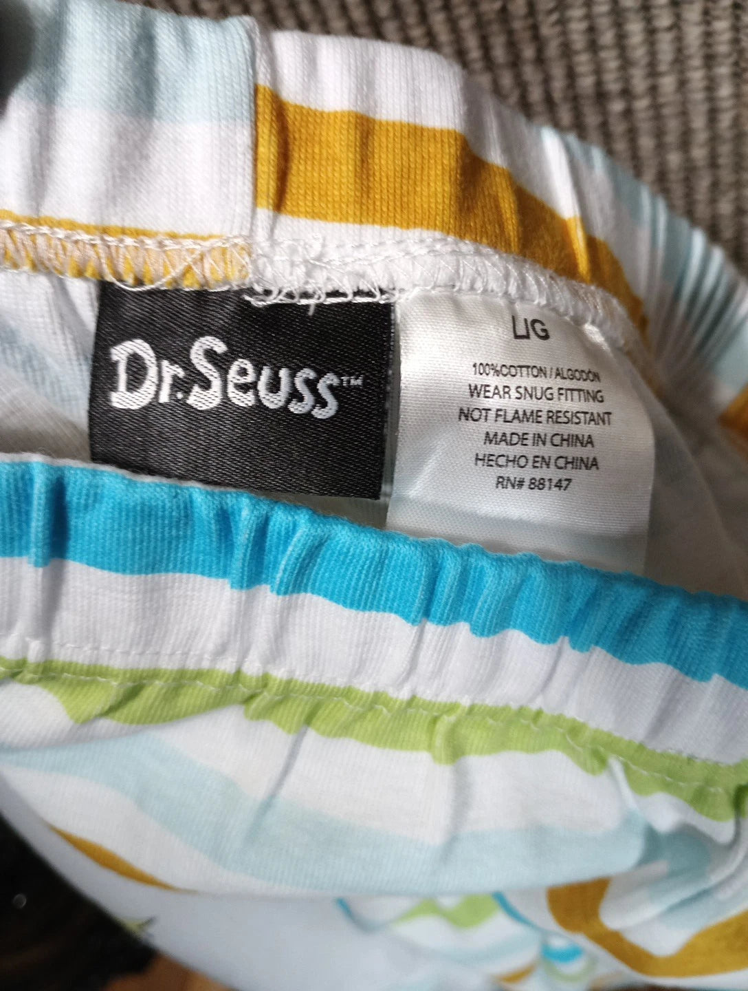 Dr Seuss Two-piece Pajama Set Kids Large New