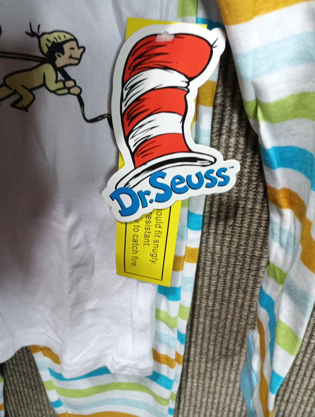 Dr Seuss Two-piece Pajama Set Kids Large New