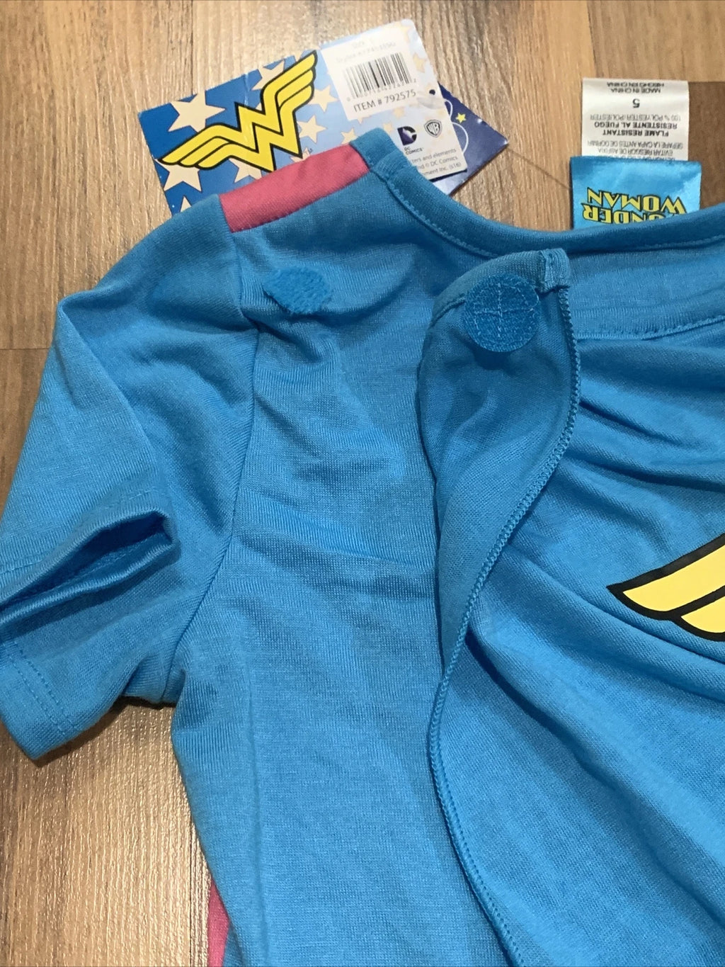 Wonder Woman (Sz 5) Kids Girls Character 3pc (Shirt, Pant, Cape) PJ Pajama Set