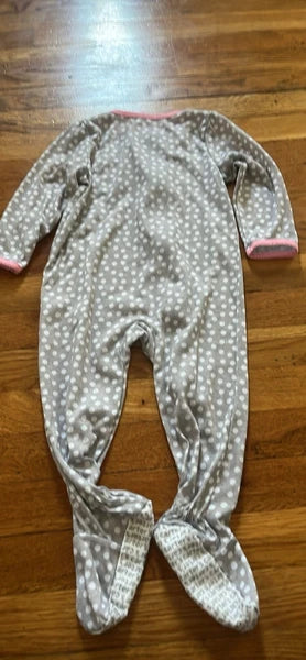 4 Girls Carter’s Zip Footed 1 Piece Pajamas.